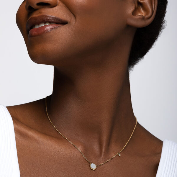 Mother Of Pearl Necklace with Diamond