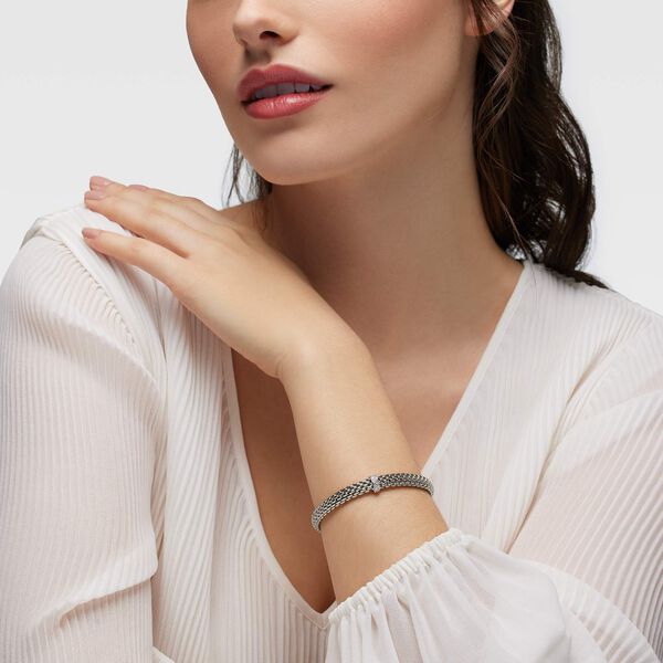 Vendome Flex'it White Gold and Diamond Pav&eacute; Bracelet