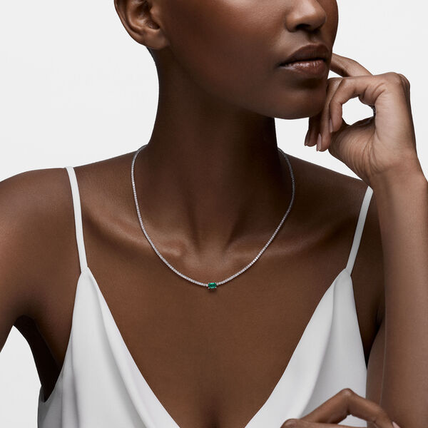 Emerald Line Necklace in White Gold