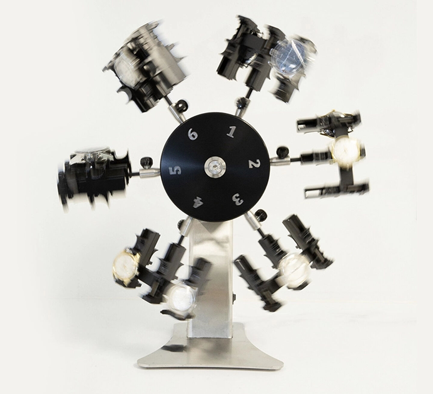 Watchwinder Cyclotest with six watches
