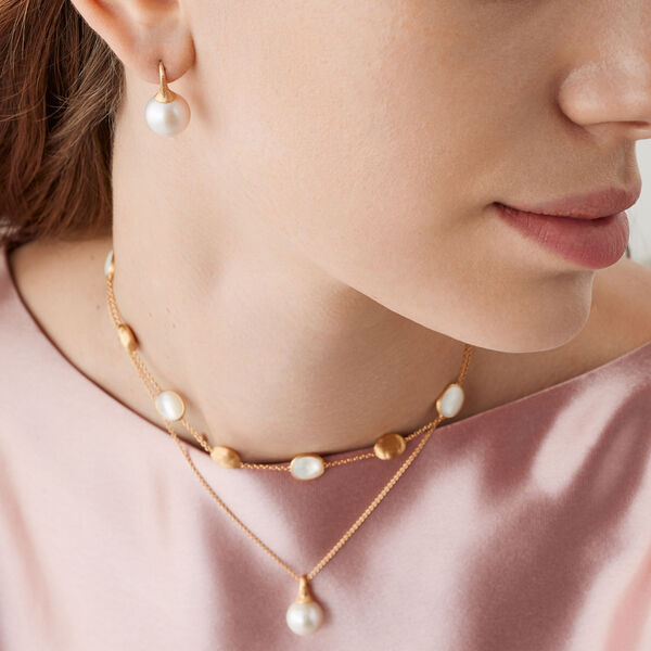 Africa Yellow Gold and Pearl Earrings