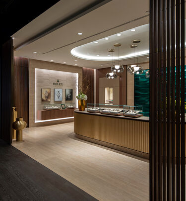 rolex in Canada - Maison Birks