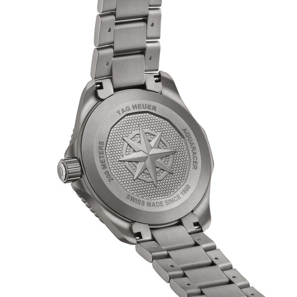 Aquaracer Professional 200 Solargraph 40 mm Titanium