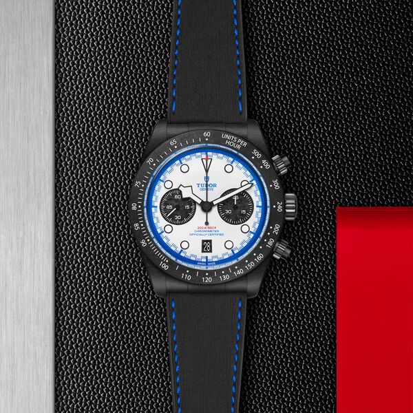 Black Bay Chrono Carbon 25 Automatic Chronograph 42 mm Carbon